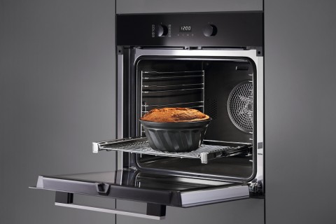 Miele H 2456 B Active 76 L Nero