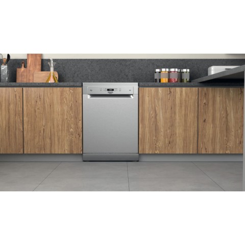 Hotpoint Ariston Lavastoviglie a libera installazione HFC 3C26 CW X