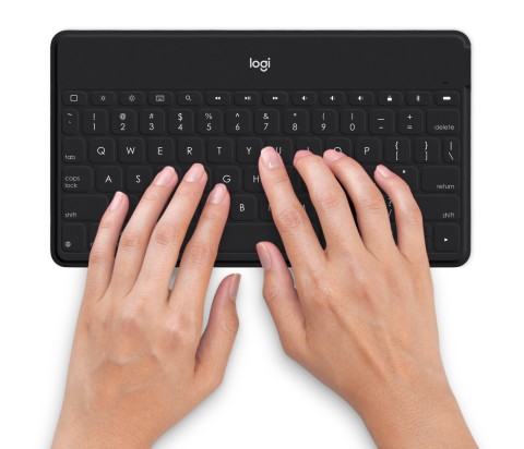 Logitech 920-006707 tastiera per dispositivo mobile QWERTY Italiano Bluetooth Nero