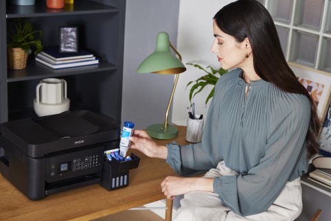 Epson EcoTank ET-4800 stampante multifunzione inkjet 4-in-1 A4, serbatoi ricaricabili alta capacità, 4 flaconi inclusi pari a 7500pag B/N 4500pag colore, Wi-FI Direct, USB