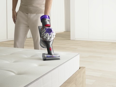 Dyson V8 Advanced Aspirapolvere a bastone 2 in 1 Batteria Secco Senza sacchetto Nichel, Argento
