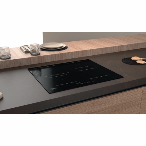 Hotpoint Ariston Piano cottura a induzione HQ 5660S NE