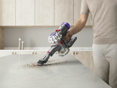 Dyson V8 Advanced Aspirapolvere a bastone 2 in 1 Batteria Secco Senza sacchetto Nichel, Argento