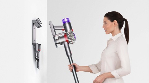 Dyson V8 Aspirapolvere a bastone 2 in 1 Batteria Secco Senza sacchetto Nichel, Argento